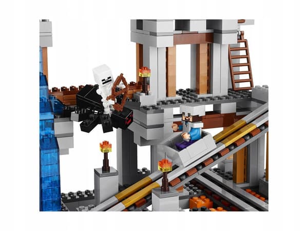 LEGO Minecraft – 21118 The Mine – New