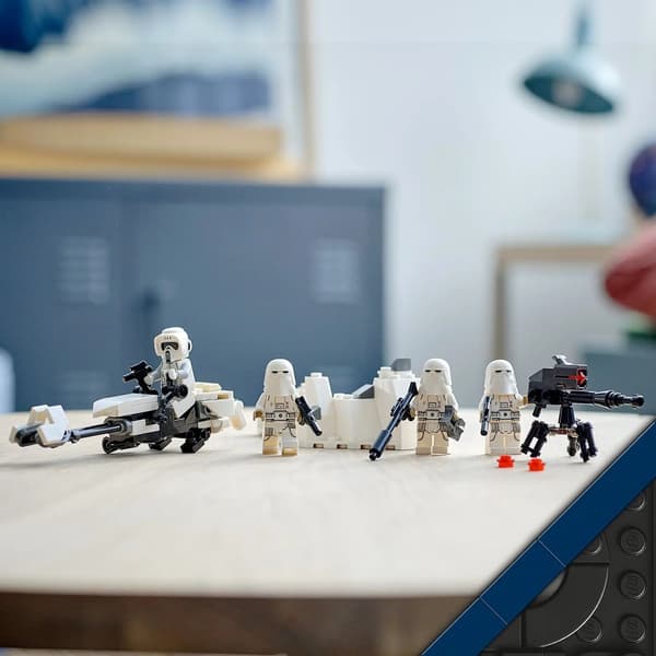 LEGO 75320 Star Wars – Battle Set with a Snowtrooper