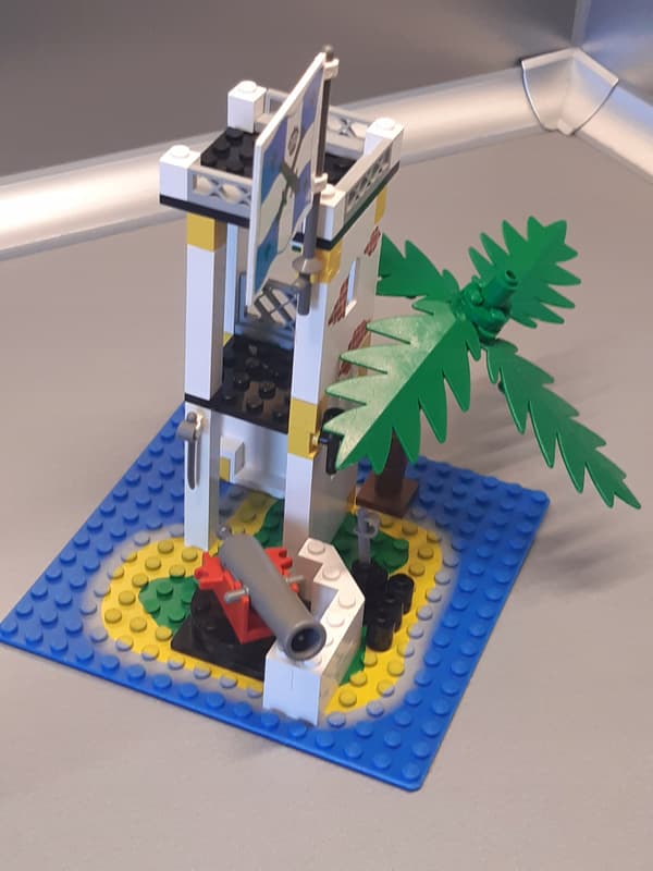 LEGO Pirates 6265 Sabre Island (No. 4)
