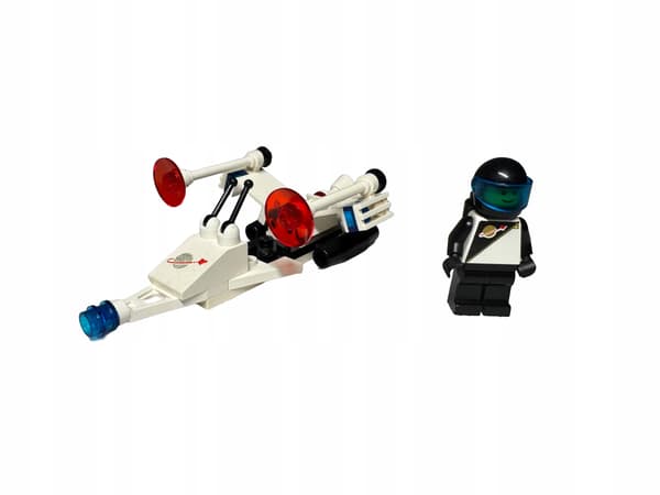 6810 LEGO Little Spaceship