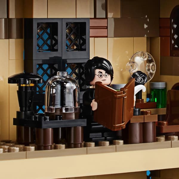 LEGO Harry Potter 75948 Hogwarts Clock Tower Set