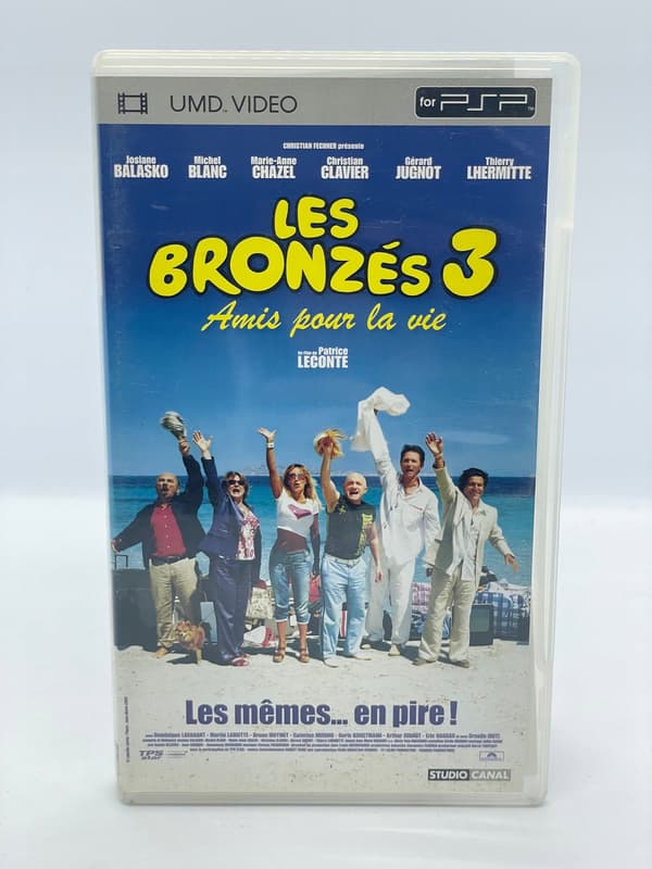 Les Bronzes 3 PSP Game Video