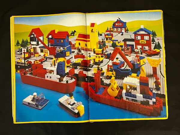 6,000 LEGO Ideas Book