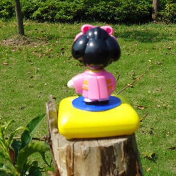 Random colour dancing sun-shaped Bobble head #A+