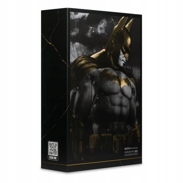 Batman Arkham City Knightmare Edition DC Multiverse Gold Label Figure