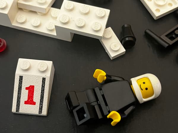 6604 LEGO White Racing Car