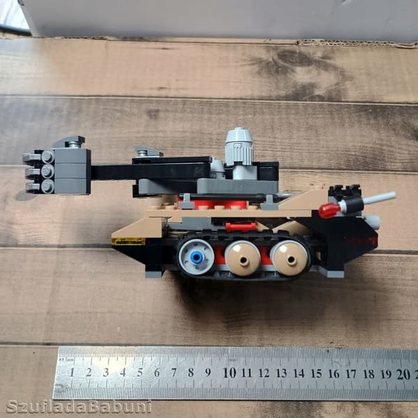 LEGO TECHNIC tracked vehicle building set