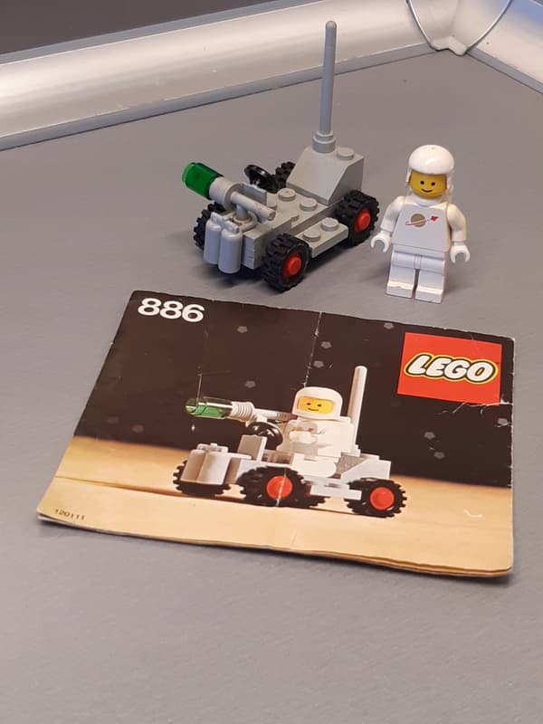 LEGO 886 Space Buggy