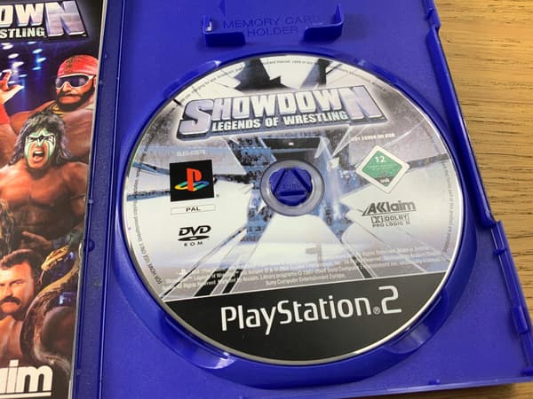 SHOWDOWN LEGENDS OF WRESTLING – db+ disc, complete PS2 set