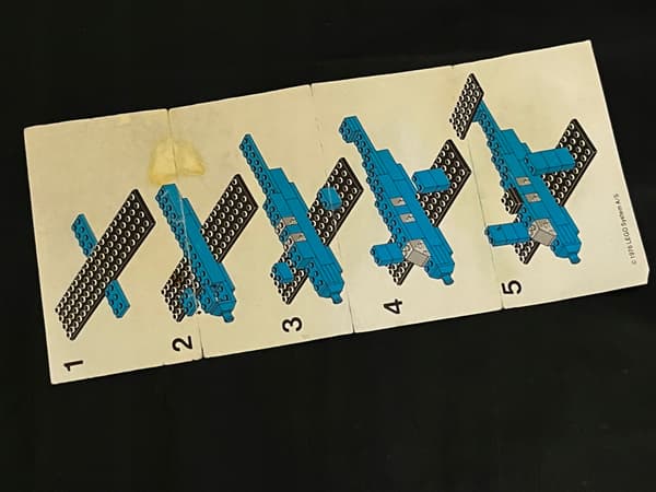 1562 LEGO Lufthansa Aeroplane