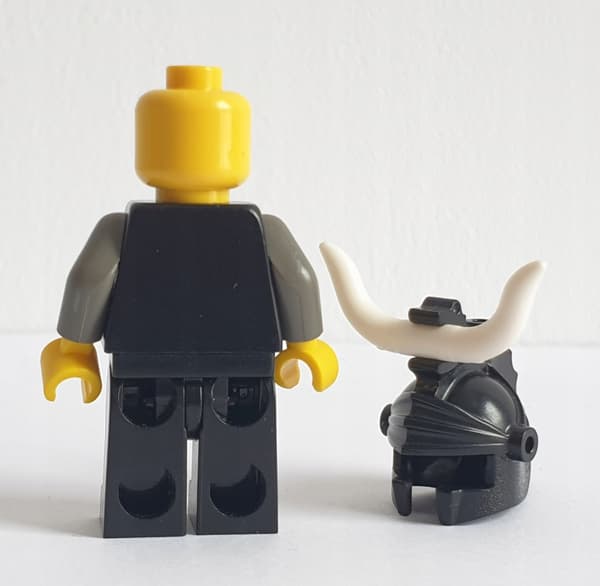 Lego figure CAS043: Gilbert the Evil Knight from Castle