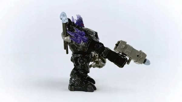 TOY FIGURINE FOR A TODDLER – A SHADOW ROBOT GIFT WITH ELDRADOR’S MINI CREATURE – COOL