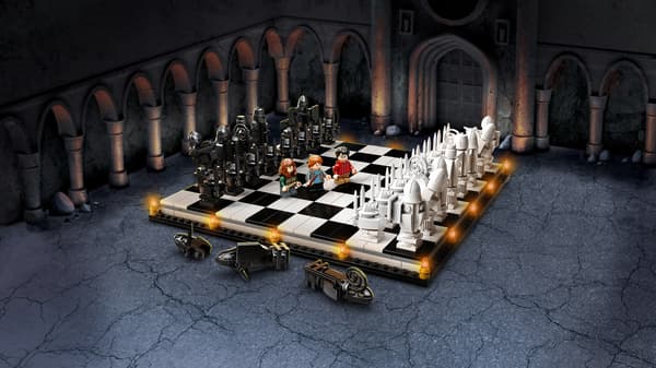 LEGO Harry Potter – Wizards’ Chess 76392