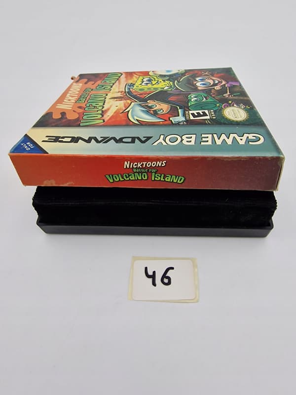 GAME BOY ADVANCE BATTLE VOLCANO ISLAND REPLICA