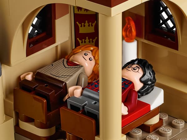 LEGO Harry Potter 75953 The Whomping Willow at Hogwarts