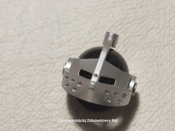 LEGO black helmet 2446 + visor 2594, x126 Metallic Silver