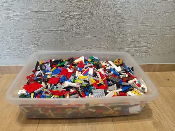 Lego Mix bricks, 5.8 kg, V9