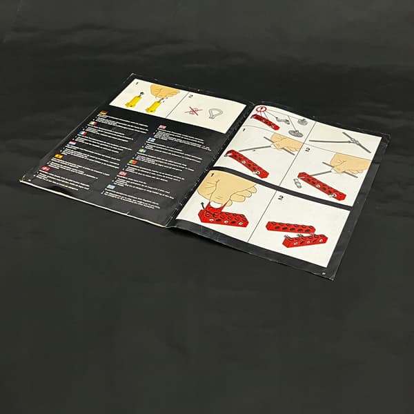 8851 LEGO Instructions