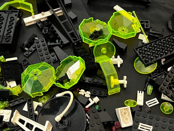 6988 LEGO Alpha Centauri Outpost