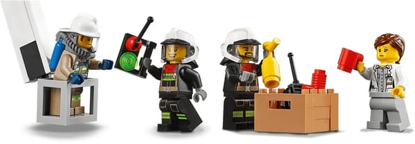LEGO 60282 Fire Brigade Command Vehicle