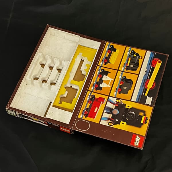 725 LEGO Box