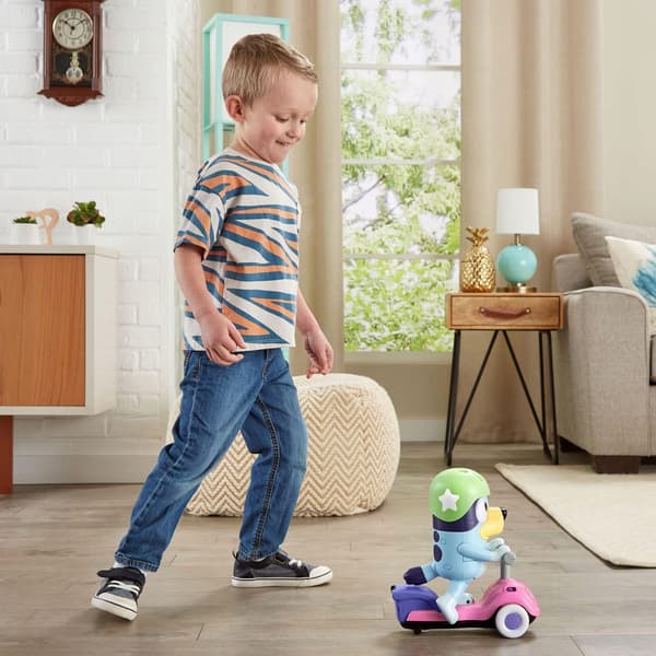 VTECH Bluey: Scooter Time – Bluey Interactive Figure (English Version)