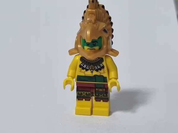 LEGO 8831 SERIES 7 AZTEC WARRIOR col098 - DESCRIPTION