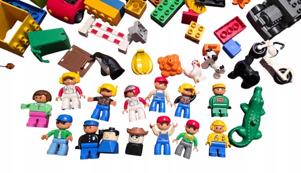 LEGO DUPLO MIXED BRICKS – VARIOUS ANIMAL FIGURES