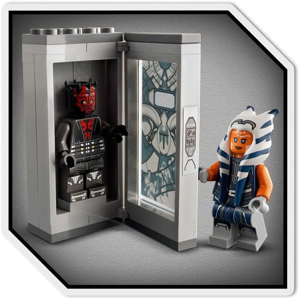 LEGO Star Wars ‘Clash on Mandalore’ set as a present