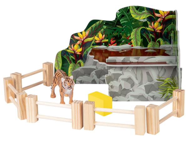 PLAYTIVE WOODEN TIGER ENCLOSURE