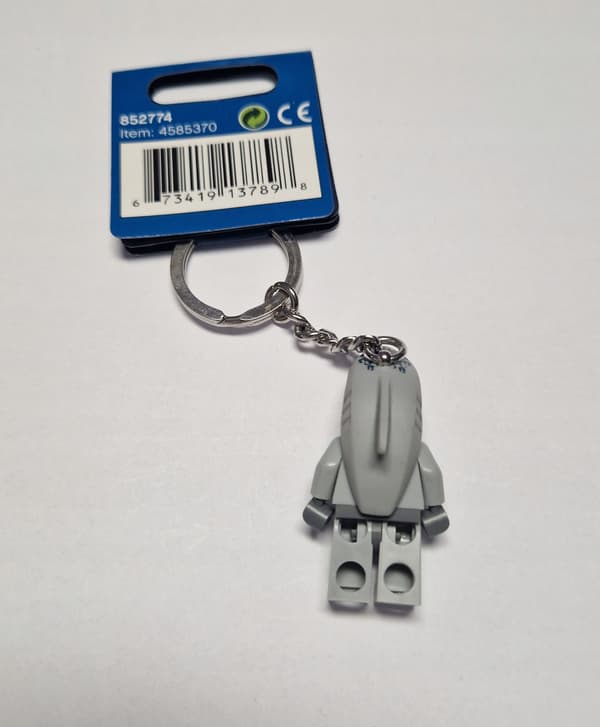 852774 Lego Atlantis Shark keyring