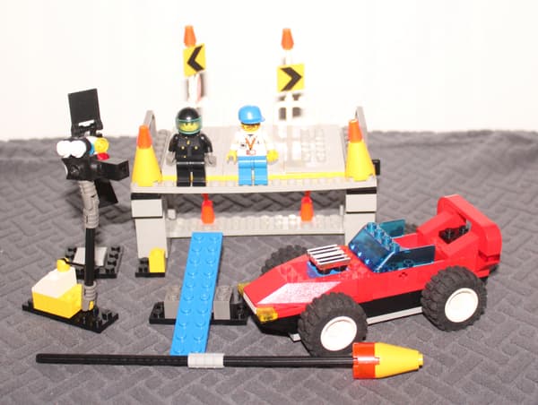 LEGO STUDIOS 1353 Car Stunt Studio Set