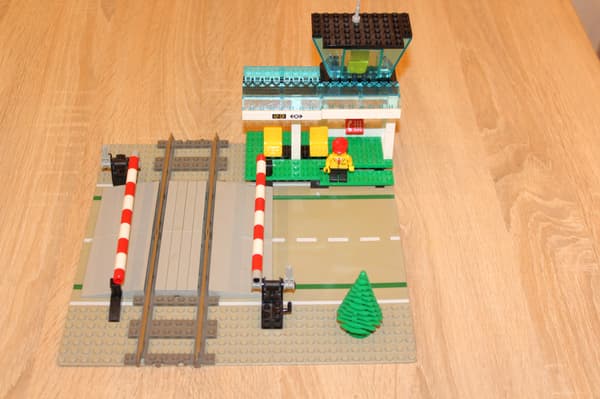 LEGO CITY TOWN TRAIN 4532 SET