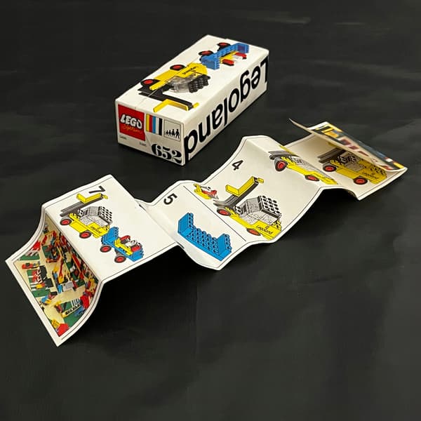 652 LEGO Forklift and Trailer