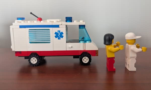 Lego 6666 Ambulance