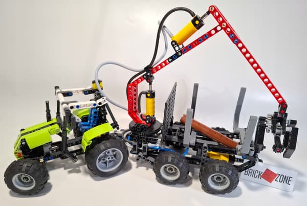 LEGO Technic: 8049 – Log Loader Tractor