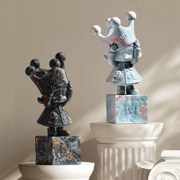 MOLLY Anniversary Classic Retro Figurines Series 2 Blind Box
