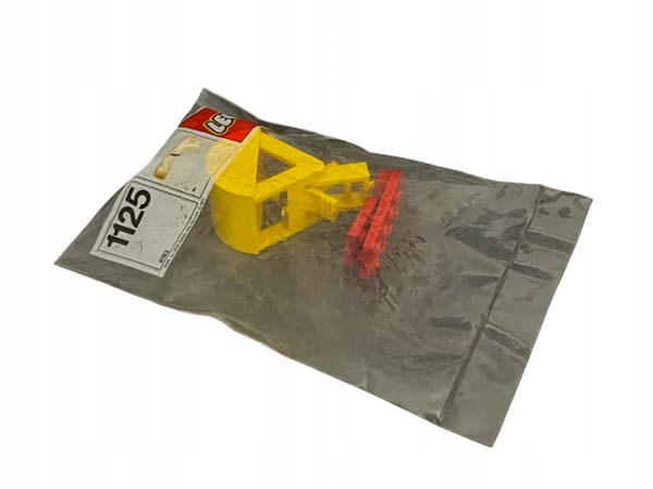 1125 LEGO crane elements