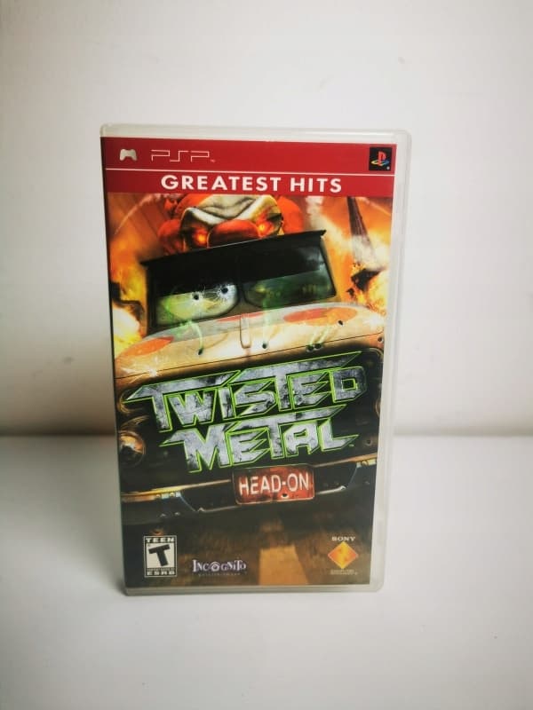 PSP game TWISTED METAL HEAD-ON