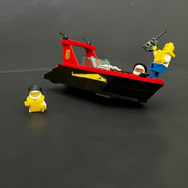 6679 LEGO Motorboat Windscreen