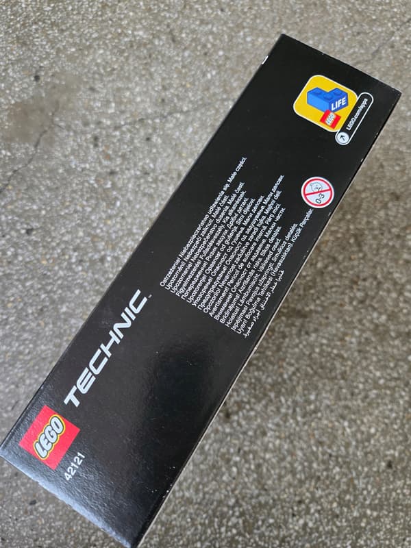 LEGO Technic 42121 Heavy-duty excavator