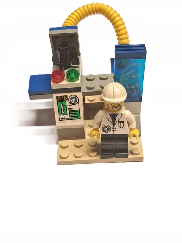 67y8. Lego System 6452 Mini Rocket Launcher