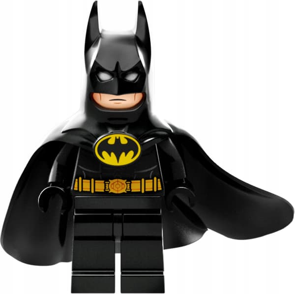 LEGO 76252 DC Batman’s Cave in a Frame