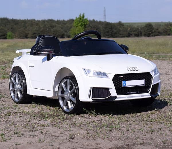 ORIGINAL AUDI TT RS BATTERY-POWERED REMOTE-CONTROL CAR