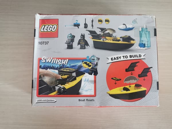 LEGO JUNIORS 10737 BATMAN VS MR FREEZE – A UNIQUE 2017 RELEASE!