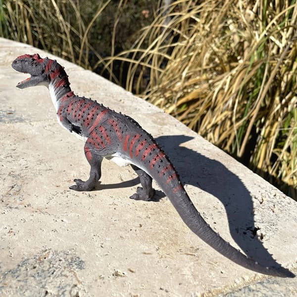 MAJUNGASAURUS DINOSAUR - Safari Ltd. - 100729
