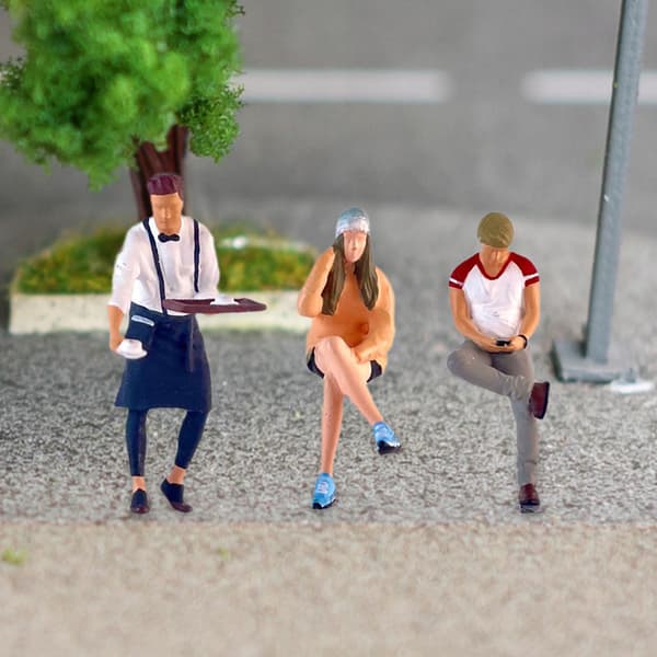 3x 1:64 Hand-painted human figurines Trains Architectural figures Figurines