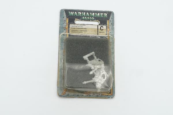 Warhammer 40k Eldar Fire Dragons set of 2 metal miniatures