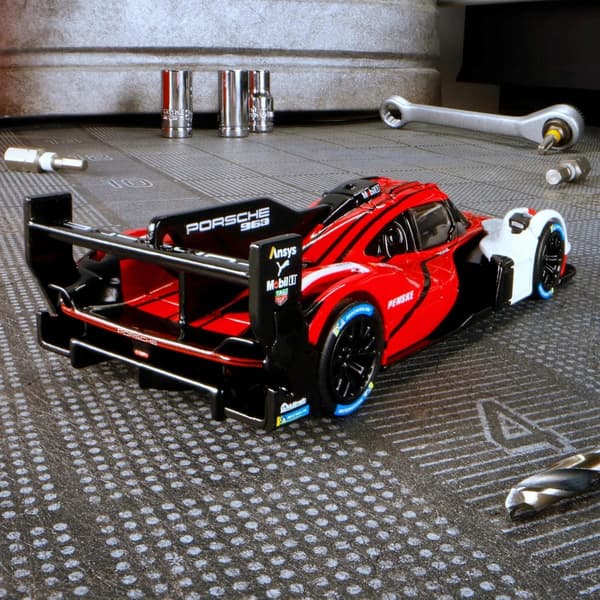 Hot Wheels Porsche 963 Elite64 red racing model