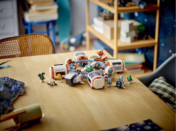 LEGO City 60433 – Modular Space Station – Space Set – NEW